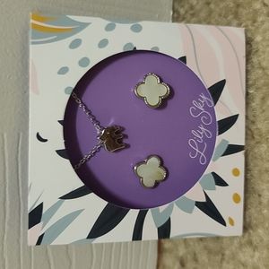 NWT Lily Sky Karma Necklace and Earring Set
